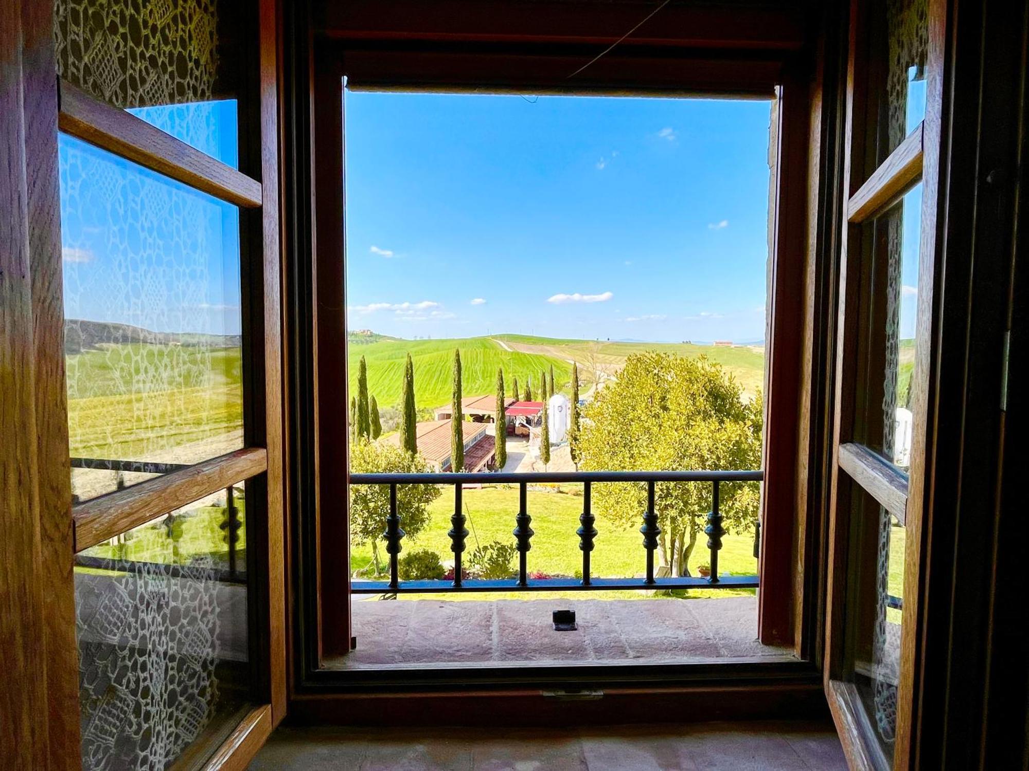 Poggiosalto In Toscana ปีเอนซา ภายนอก รูปภาพ